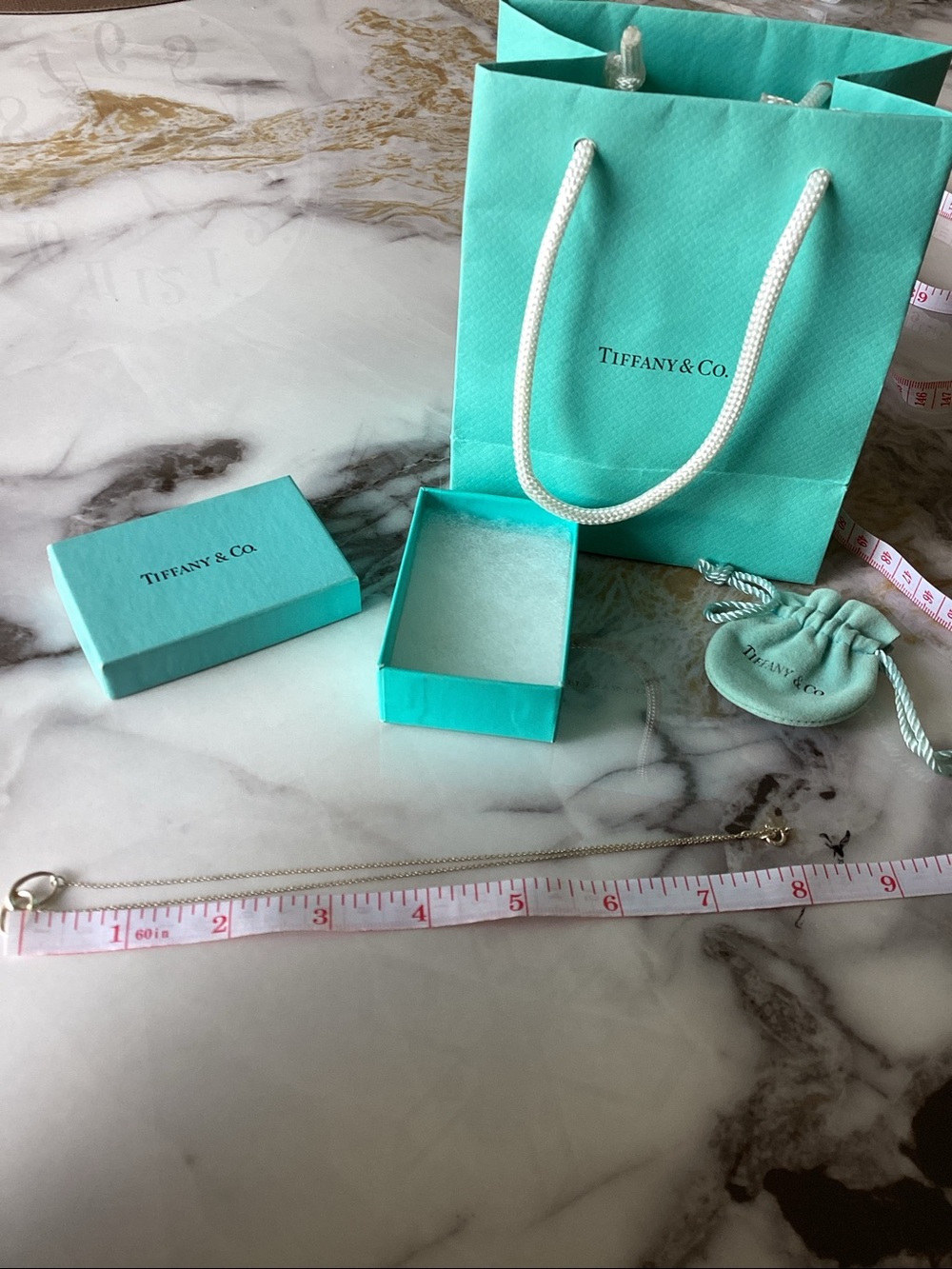 Tiffany & Co. Silver double loop interlocking Necklace - Picture 4 of 7
